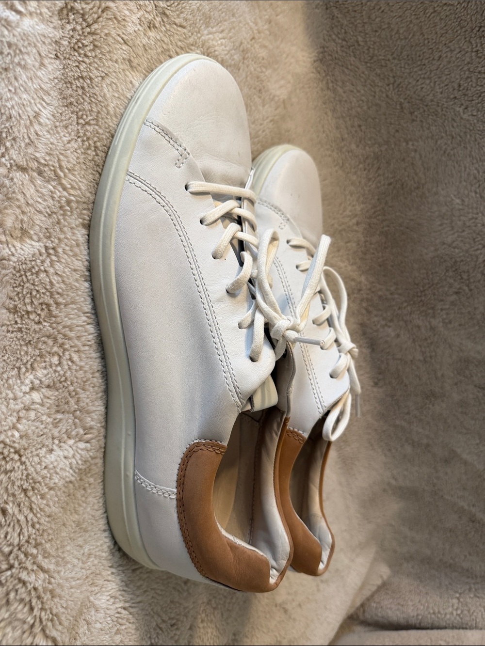 Ecco White Leather Sneakers with Tan Heel Panel